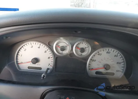 2004 Mazda B3000 Se z USA, uszkodzony, nr VIN 4F4YR46U34TM11673